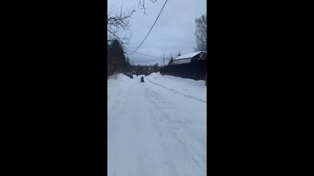 Электрический снегокат