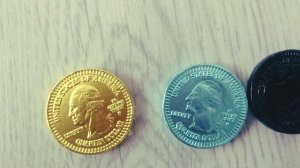 Клад 😲! Шоколад!  Монеты!