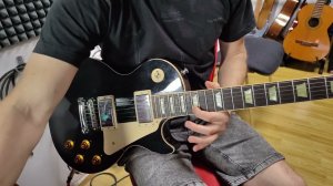 Демонстрация сустэйна фидбэк Ibanez AZ2402 Vs Gibson Standard