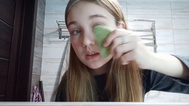 УМЕНЬШИЛА ОВАЛ ЛИЦА ЗА 5 МИНУТ В ДЕНЬ! Массаж гуаша. Результат на лицо.