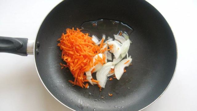 Картофель фаршированный куриным фаршем