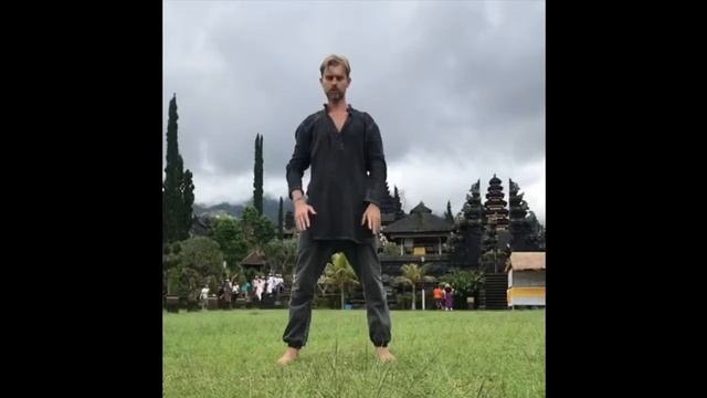 Моя зарядка - суставной сухожильный комплекс, Бали Храм Пура Бесаких смотреть онлайн