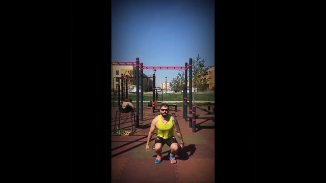 Как сделать приседание в роблокс. Как сделать приседание в роблокс