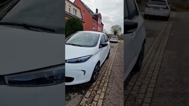 RENAULT ZOE 2018 INTENSE EDITION - 41 KwH