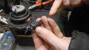 Нет звука Logitech X-210