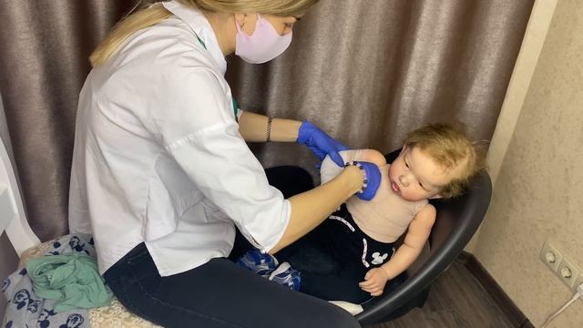 РЕБОРН ЛИАМ В БОЛЬНИЦЕ СЛОМАЛ РУКУ | НАКЛАДЫВАЮТ ГИПС смотреть онлайн