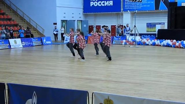 Хип хоп танцы в Буртасах смотреть онлайн