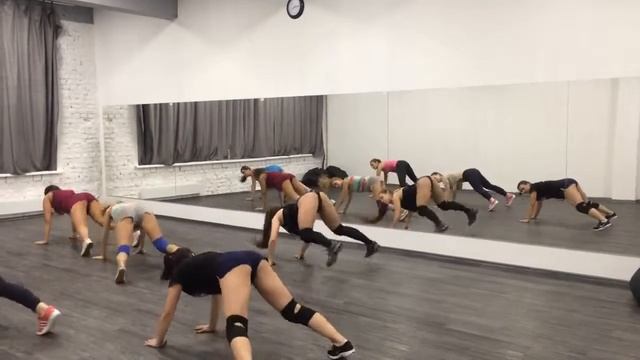 Танцую тверк смотреть онлайн