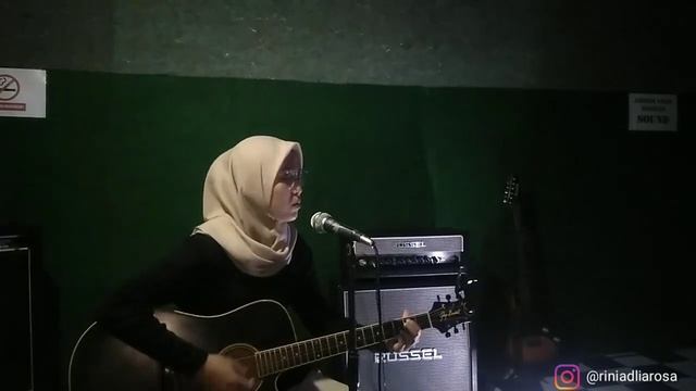 PUPUS - DEWA 19 ( AKUSTIK COVER BY RINI ADELIA ROSA) смотреть онлайн