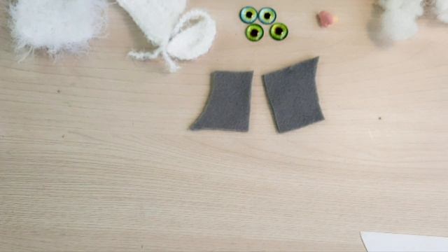 Текстовое описание по вязанию крючком головы кошечки Мурыси и её оформление , часть первая . смотреть онлайн