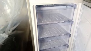 Распаковка — Холодильник с морозильником Beko CSMV5335MC0S