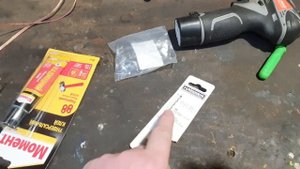 РЕШЫЛ САМ ЗАШИПОВАТЬ МОТО ПОКРЫШКУ