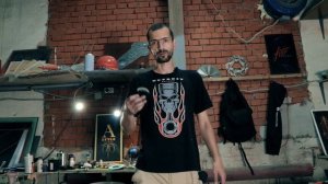 Видео инструкция по работе с поталью и клеем для позолотных работ