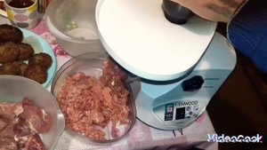 КОТЛЕТЫ - ПО СЕЛЯНСКИ! КРУТИМ МЯСО НА ФАРШ ДЛЯ КОТЛЕТ! ?