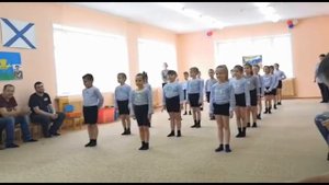 Перестроение, представление команд, девиз и построение на линии старта