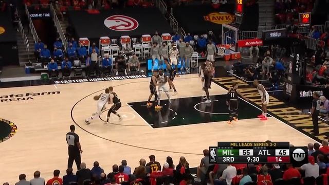 GAME RECAP: Bucks 118, Hawks 107 смотреть онлайн