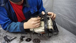 Маслонасос на БЕНЗОПИЛЕ ШТИЛЬ замена для новичков от а до я!!!!!!!!!