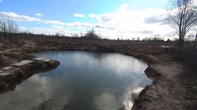 Свой искусственный пруд с рыбой и раками на участке. Пруд на даче. Пруд на участке своими руками. смотреть онлайн