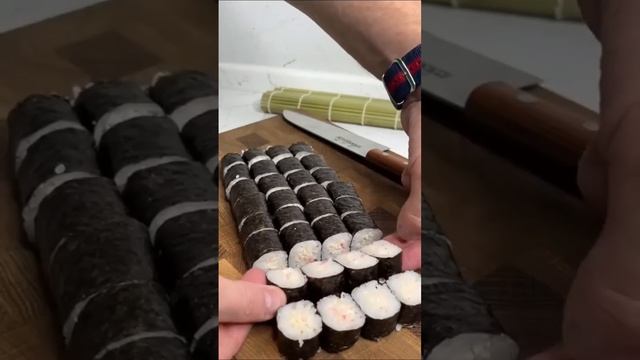 Крабик ХОТ|Запечённые роллы (рецепт подробно в закрепе коммента) #sushi