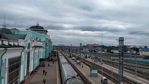 Один час из жизни на станции Омск Пассажирский. (Ускоренная версия x20)