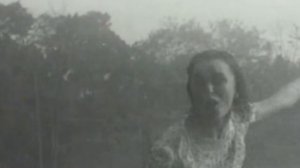 налетали вдруг дожди…