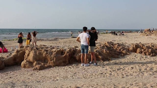 Пляж Пальмахим, весна 2021 смотреть онлайн