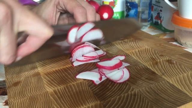 Режу редис для окрошки смотреть онлайн