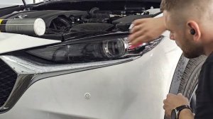 Бронь фар полиуретановой пленкой на Мазда CX-4!!!Процесс инсталляции пленки на фару!