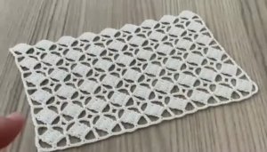 Очень красивый узор крючком для платья, топа, кардигана