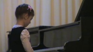 "Этюд" Е. Гнесина , "Ригодон" старинный танец Алекса Гратова 1 класс фортепиано