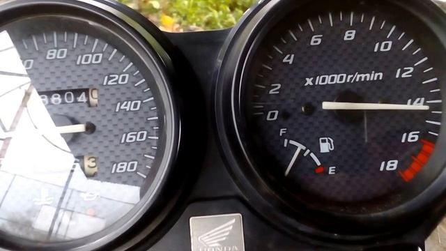 Honda CB 250 F (Hornet) смотреть онлайн