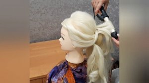 Низкий объемный пучок / Низкий пучок из локонов / Вечерняя прическа