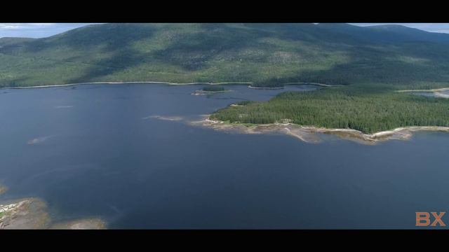 Кандалакша. Полет коптера со смотровой площадки возле Крестовой горы.