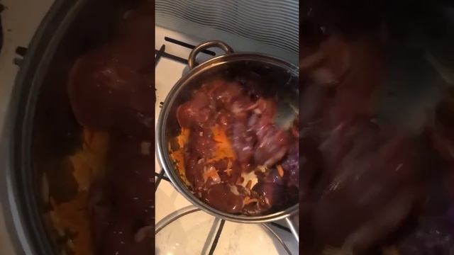 Куриная печенка в томатном соусе смотреть онлайн
