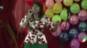 "Василёк" исполняет Лариса