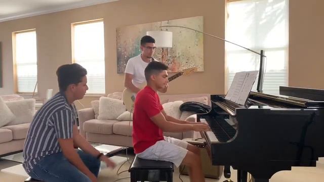 Cristo es el Señor. Piano Alejandro Hurtado - Guitarra Ricardo Hurtado - Cajón: Jacob Rosado смотреть онлайн