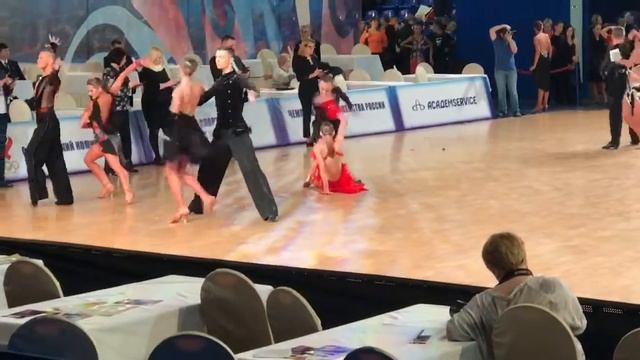 Гляненко Софья- Удин Даниил. ПАСАДОБЛЬ 2017 смотреть онлайн