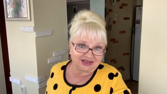 39. Делаем пушистую и лёгкую чёлку. Немного поболтаем. смотреть онлайн