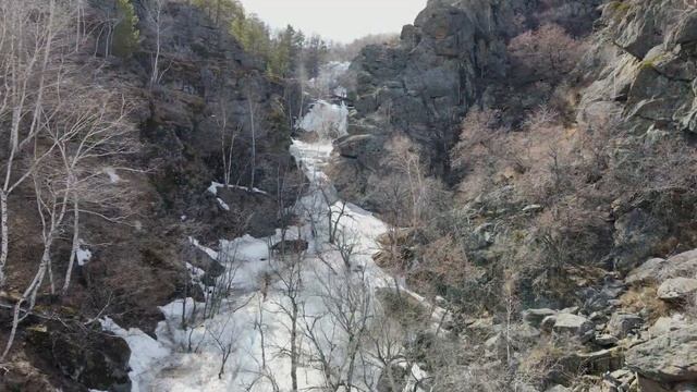 Водопад Гадельша. Хребет Ирендык. Река Единый Поток