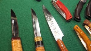 Выставка Клинок! На стенде у мастера Шилина Игоря! Ножи для охоты! Разные модели якутских ножей!