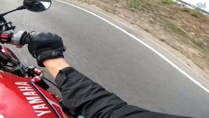 YAMAHA RD350 Vs APRILIA RS250 - MASSIVE 2-Stroke sound !