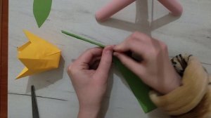 Тюльпан из бумаги своими руками. Оригами тюльпан.