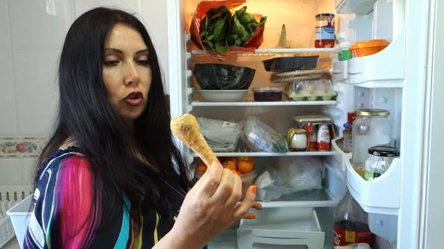 Что лежит в холодильнике у простых испанцев смотреть онлайн