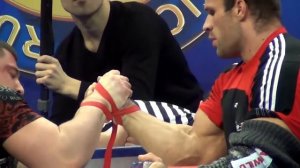 Денис Цыпленков vs Андрей Пушкарь! Денис получил по лицу! RUSSIAN OPEN 2012