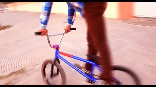 A Day in Kenitra смотреть онлайн