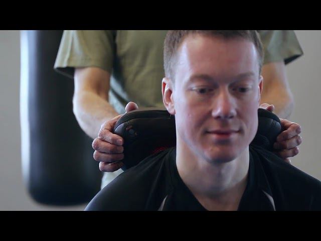 Gess uShiatsu Plus беспроводная массажная подушка в магазине МассажныеКресла.рф