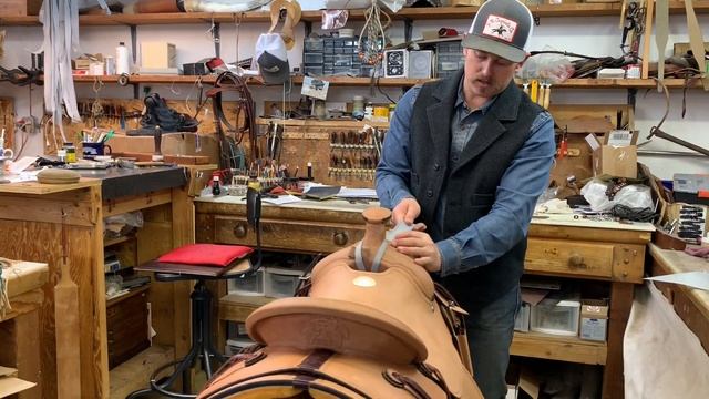 J.M. Capriola Horn Wrap Tutorial смотреть онлайн