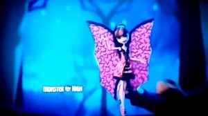 Реклама Монстар хай летающая Дракулаура