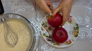 ЯБЛОЧНЫЙ ПИРОГ С РЯЖЕНКОЙ