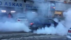 Жесткий бернаут BMW M5 E60.